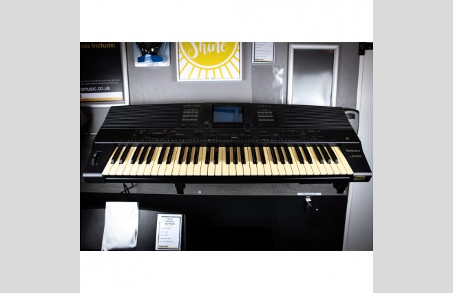 Used Technics SX-KN1400 Keyboard Trade Price Bargain - Image 1